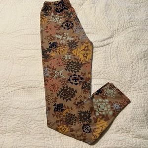 Lularoe ladies leggings very soft